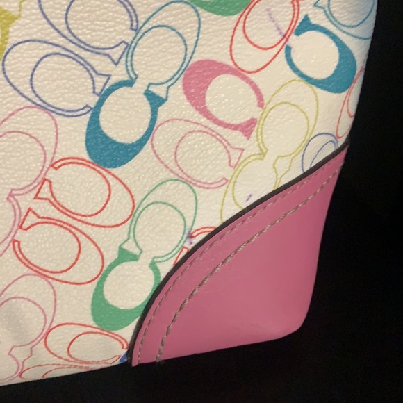Pink and Cream Vintage Coach Bag - Picture 9 of 15